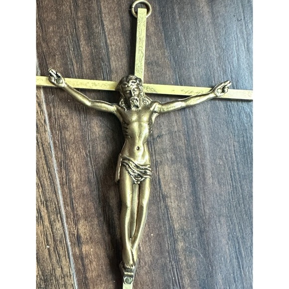 Vintage Brass Crucifix Cross Religious Wall Hanging 10"×5" Jesus Christ INRI - Picture 3 of 4